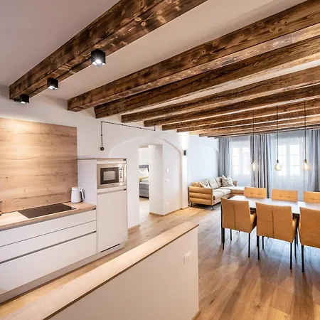 Odilia - Historic City Apartments - Center Of Brixen Exterior foto